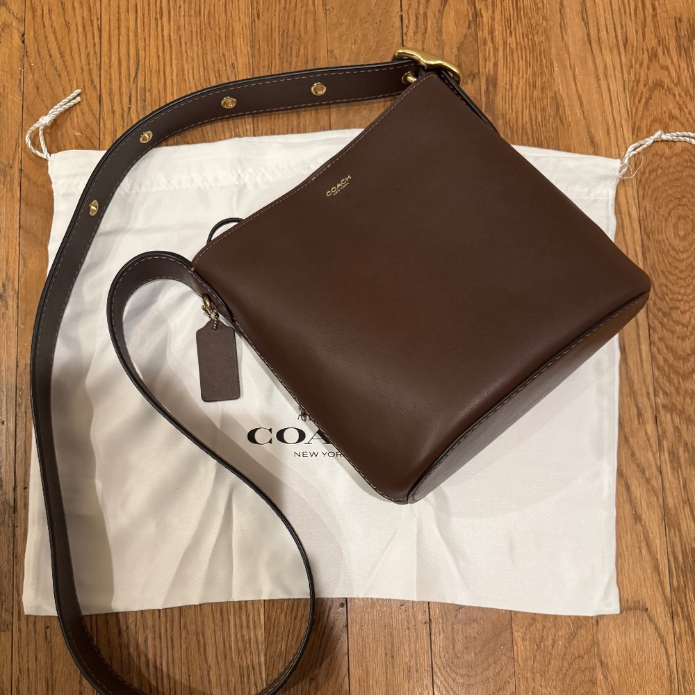 Coach Bleecker Bucket Bag 21